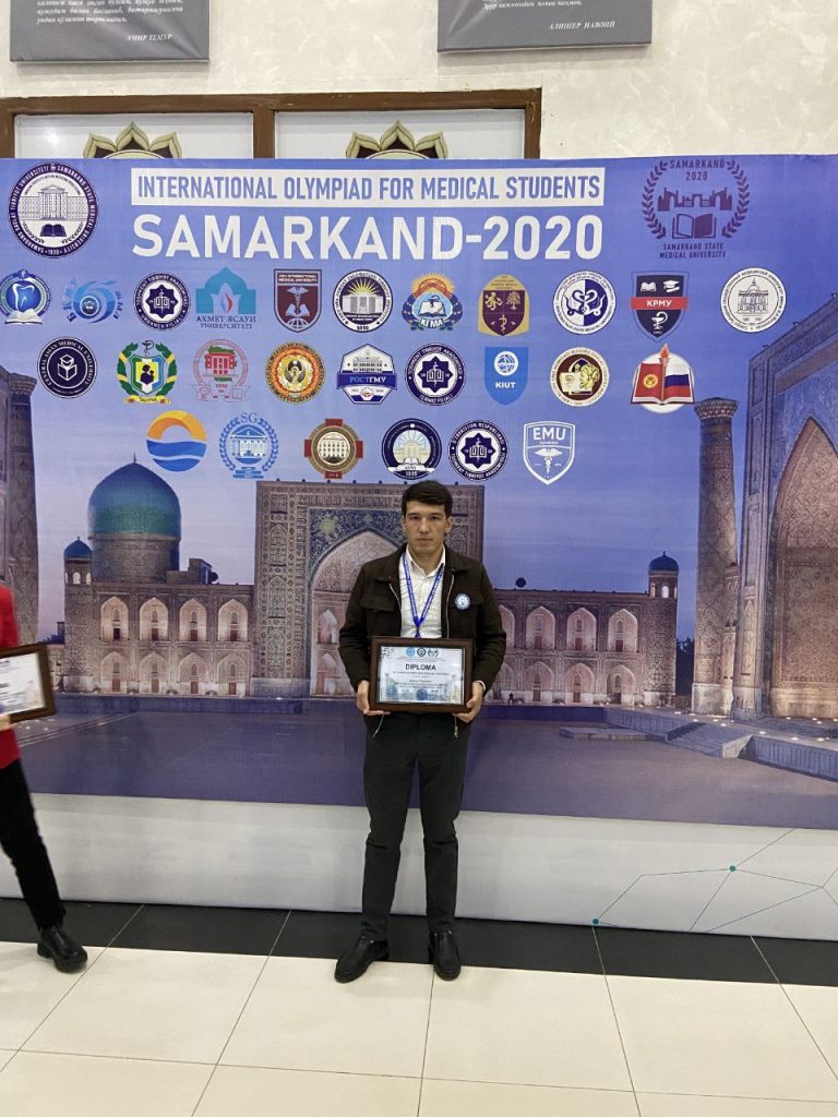 Mashaqqatli ilm xazinaga elitadi.1