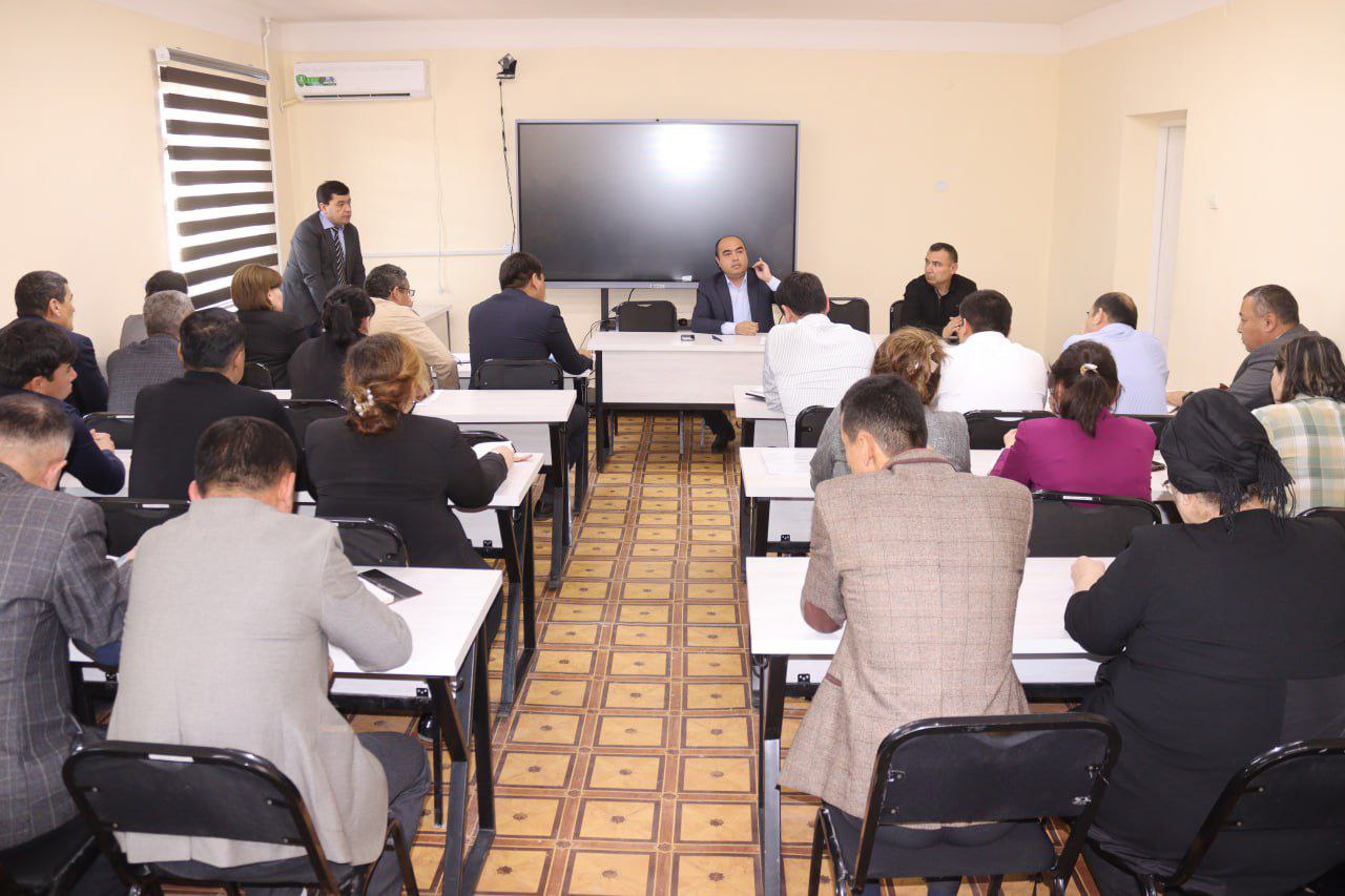 You are currently viewing Toshkent tibbiyot akademiyasi Termiz  filiali direktori boshchiligida ma’muriyat xodimlari bilan navbatdan tashqari  yig‘ilish  bo‘lib  o‘tdi.