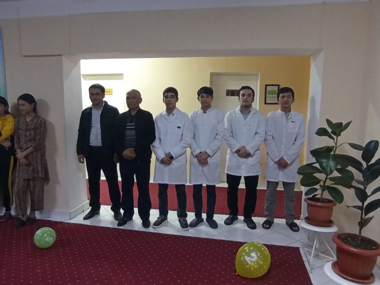 Read more about the article Ayol -e’zoz va e’tiborga loyiq