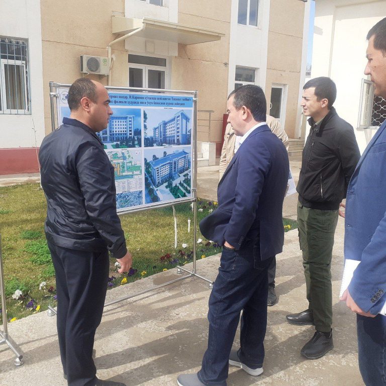 Read more about the article Bugun Toshkent tibbiyot akademiyasi Termiz filiali rahbariyati Oliy ta’lim, fan va innovatsiyalar vaziri o’rinbosari S.Buzrukxonov boshchiligidagi delegatsiyani qabul qildi.