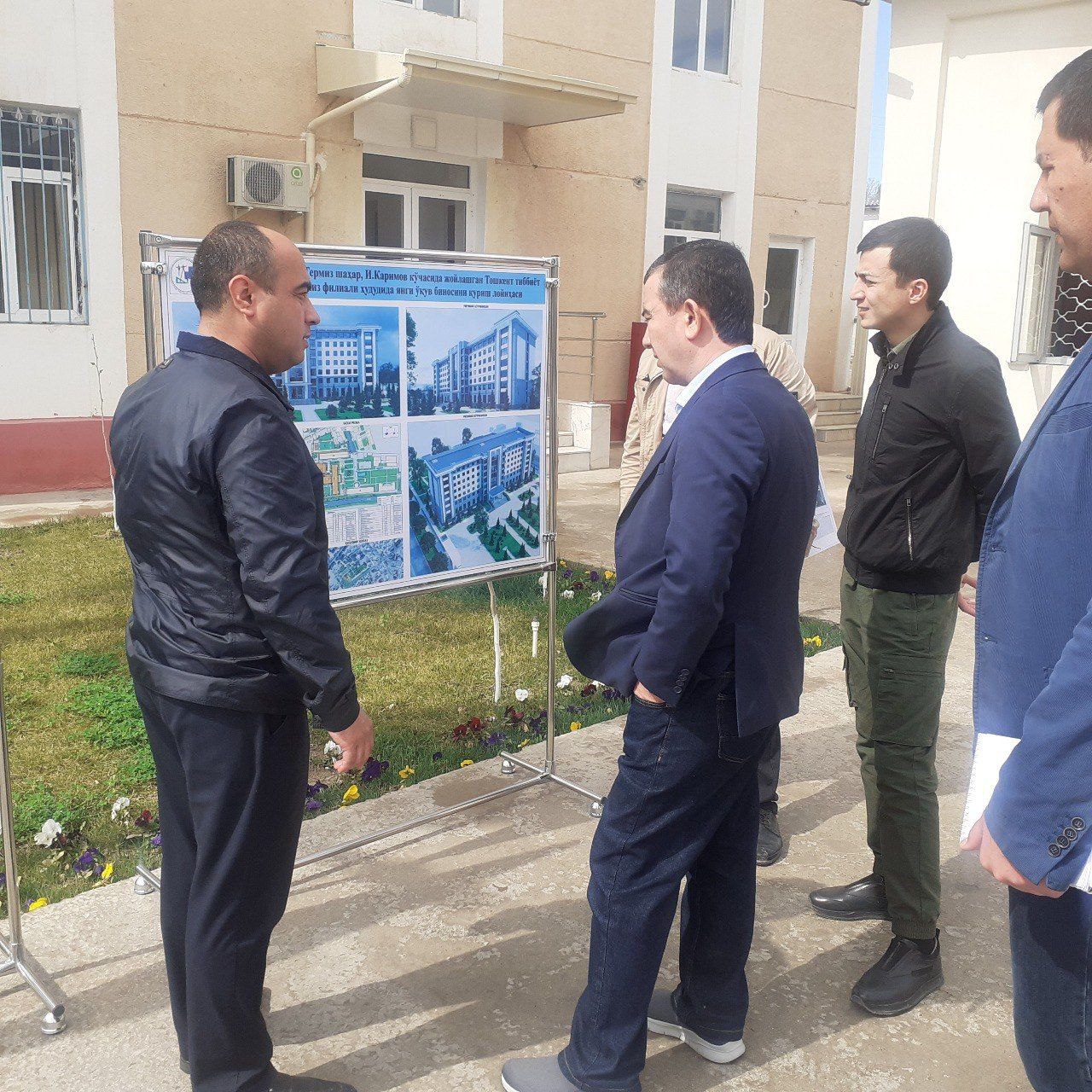 You are currently viewing Bugun Toshkent tibbiyot akademiyasi Termiz filiali rahbariyati Oliy ta’lim, fan va innovatsiyalar vaziri o’rinbosari S.Buzrukxonov boshchiligidagi delegatsiyani qabul qildi.