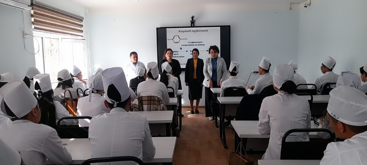 You are currently viewing TTATF da &laquo;Hayotim bir kitobdir&raquo; mavzusida davra suhbati bo‘lib o‘tdi.