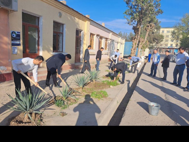 Read more about the article “OBOD VA FAYZLI MAHALLA – YURT KO‘RKI” SHIORI OSTIDA O’TKAZILGAN UMUMXALQ XAYRIYA HASHARI