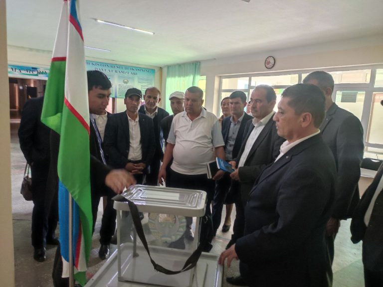 Read more about the article Referendum uchastka komissiyasi a’zolari uchun seminar-trening tashkil etildi!