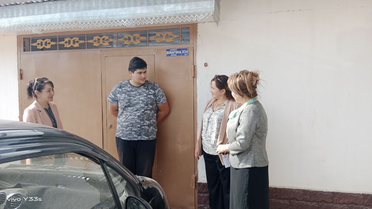 You are currently viewing Toshkent tibbiyot akademiyasi Termiz filiali xodimlari tomonidan referendumni targ‘ib qilish maqsadida &laquo;Mehrobod&raquo; mahallasi Binafsha ko‘chasida istiqomad qilayotgan aholiga targ‘ibot ishlari o‘tkazildi.