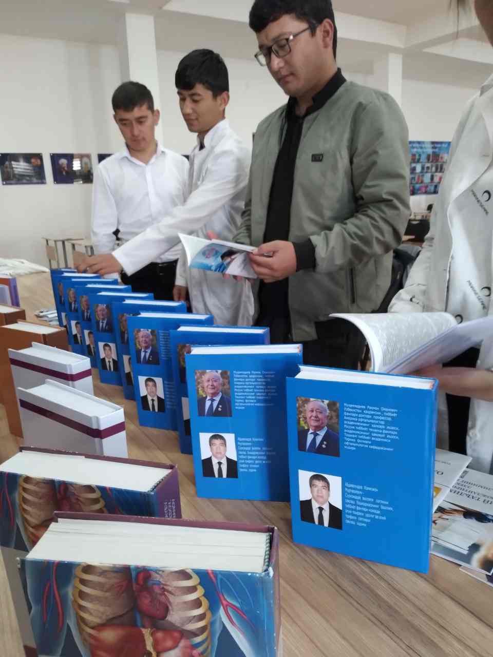 You are currently viewing Toshkent tibbiyot akademiyasi Termiz filiallida &laquo;Kitobxonlik haftaligi&raquo; o’tkazildi