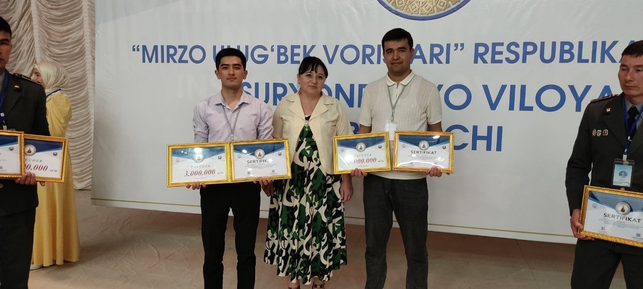 You are currently viewing Kuni kecha Termiz shahridagi muhtasham San’at saroyida   &laquo;Mirzo Ulug’bek vorislari&raquo; respublika tanlovining Surxondaryo viloyat bosqichi bo’lib o’tdi.