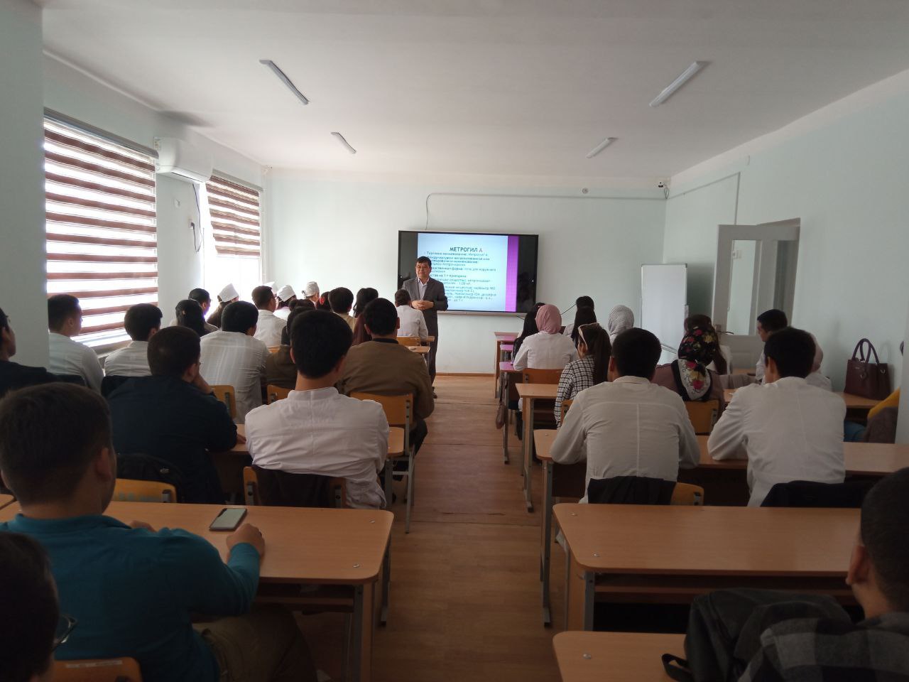 You are currently viewing Bugun Toshkent tibbiyot akademiyasi Termiz filiali talabalari uchun &laquo;Dermatovenerologiya&raquo; fanidan  &laquo;Husnbuzar kasalligi&raquo; mavzusida ochiq ma’ruza bo’lib o’tdi.