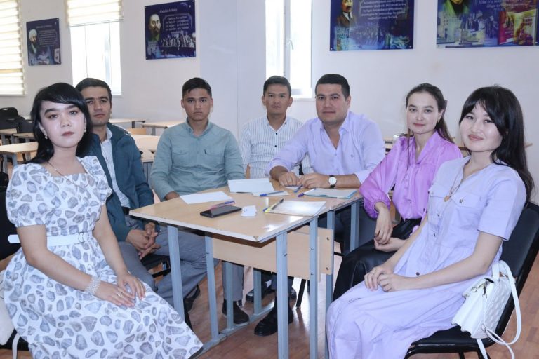 Read more about the article Toshkent tibbiyot akademiyasi Termiz filiali talabalari oʻrtasidagi “Zakovat” intellektual oʻyini 3-tur bahsi bo‘lib o‘tdi.