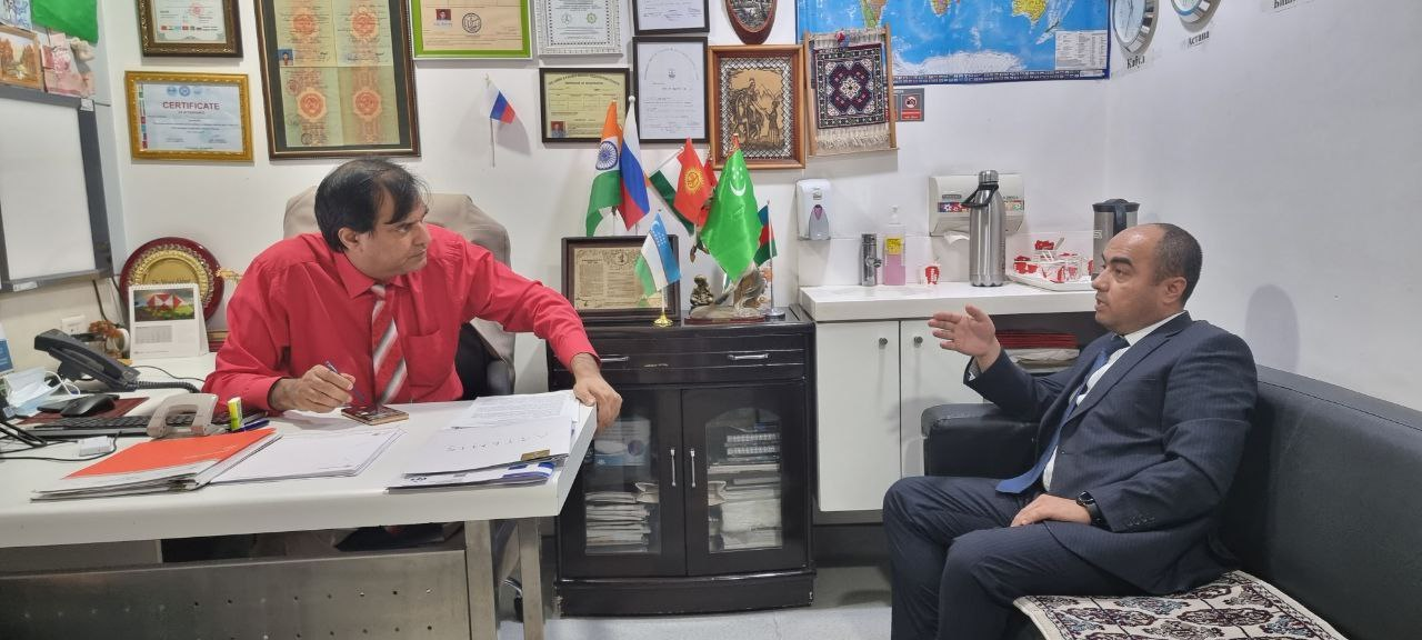 You are currently viewing Toshkent tibbiyot akademiyasi Termiz filiali direktori Furqat Otamuradov boshchiligidagi delegatsiya Hindistonning Haryana shtati, Gurugram shahridagi Medanta klinikasida