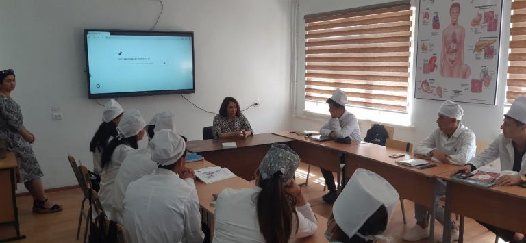 Read more about the article Toshkent tibbiyot akademiyasi Termiz filialiga Rossiyaning Privoljsk tadqiqot  tibbiyot universitetining (PIMU) tarmoqli ta’lim dasturi bo’yicha dekan o’rinbosari Valiqulova Farog’at Yusupovna tashrif buyurdi.