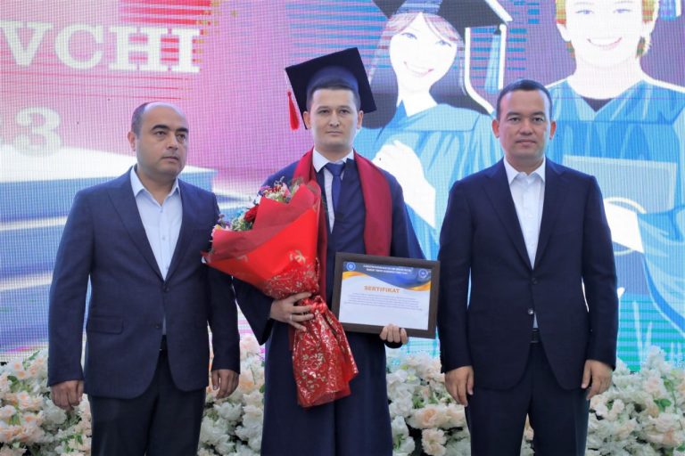 Подробнее о статье Первые выпускники Термезского филиала Ташкентской медицинской академии получили сертификаты