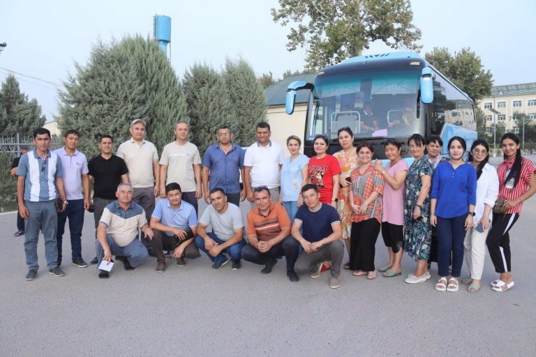 Read more about the article Bugun Toshkent tibbiyot akademiyasi Termiz filiali direktori hamda kasaba uyushmasi qo’mitasi raisi tashabbusi bilan professor-o’qituvchilari hamda ma’muriyat xodimlari bir guruh bo’lib Toshkent viloyatining &laquo;Chorvoq&raquo; dam olish maskaniga yo’l olishdi.