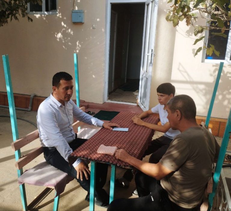 Подробнее о статье Тюторы Термезского филиала Ташкентской медицинской академии навестили студентов, проживающих в съемном жилье.