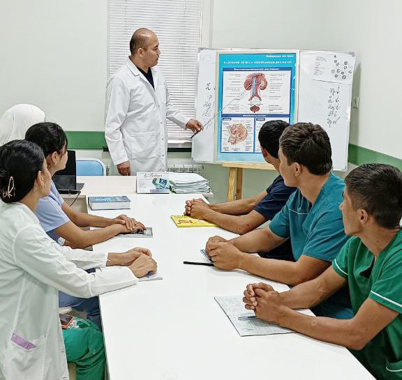Read more about the article Toshkent tibbiyot akademiyasi Termiz filialining klinik bazalarida olib borilayotgan darslar nazorat qilinmoqda.
