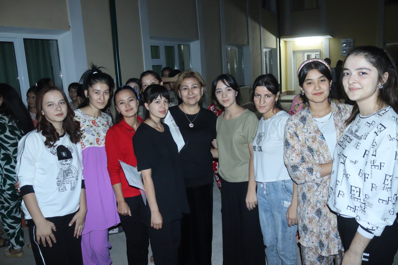 You are currently viewing Kecha Toshkent tibbiyot akademiyasi Termiz filialining 2-son Talabalar turar joyi hovlisida &laquo;Osh sayli&raquo; bo’lib o’tdi.