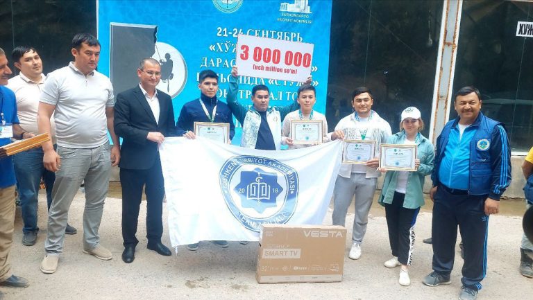 Read more about the article Boysun tumanidagi “Xo‘jamayxona” darasi “Tangisar” kanonida “Stuja” 1-ekstremal tog‘ turizmi alpiniadasi bo‘lib o‘tdi