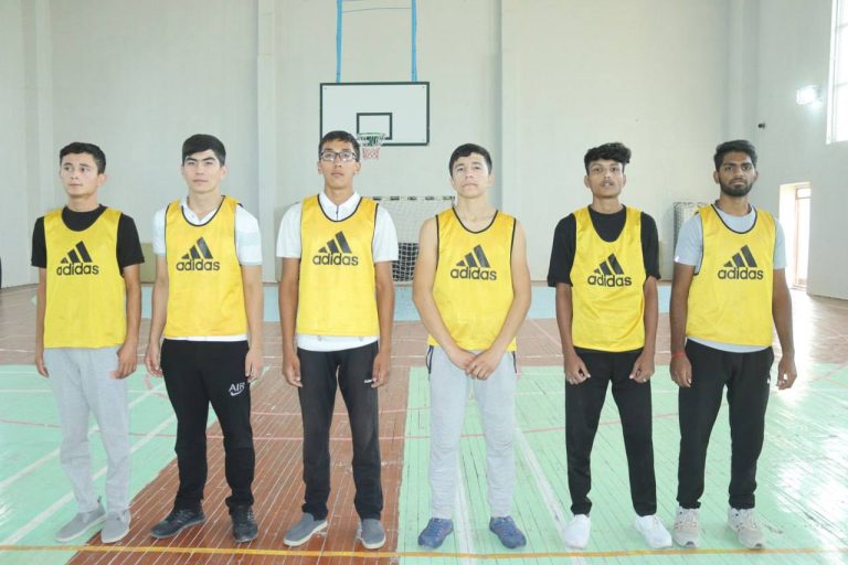 Read more about the article In the Termiz branch of the Tashkent Medical Academy, competitions are ongoing within the framework of five initiatives and the student league.