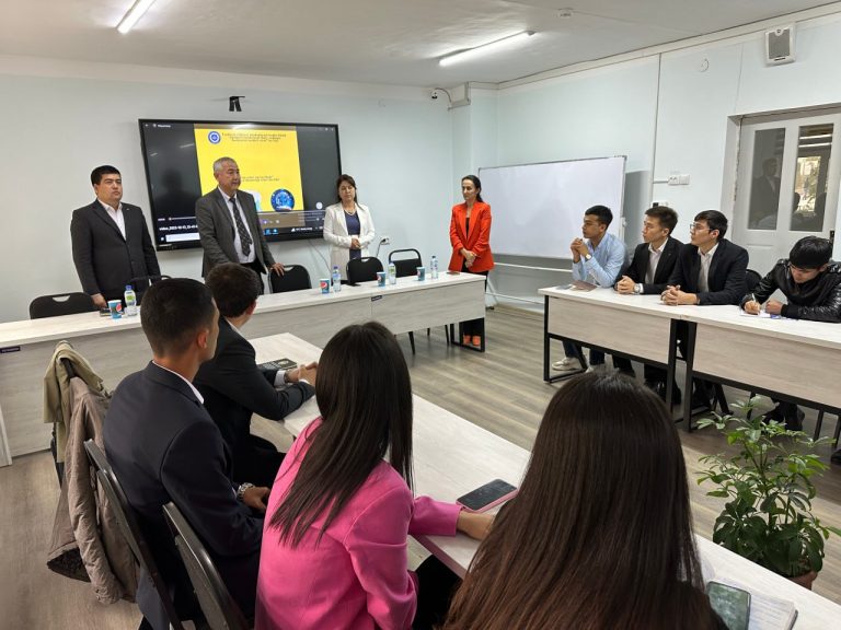 Read more about the article Toshkent tibbiyot akademiyasi Termiz filialining yosh ilmiy tadqiqotchi talabalar uchun seminar trening bo’lib o’tdi