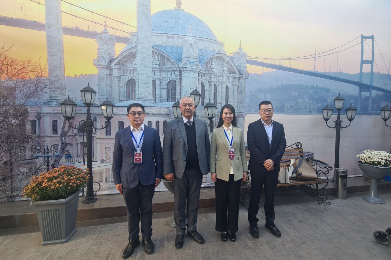 You are currently viewing Shanxay Markaziy Osiyoda yangi “Bir kamar, bir yoʻl” dasturini ochadi.