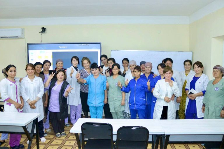 Read more about the article TTA Termiz filiali psixologi G.G’oziyeva tomonidan filialning texnik xodimlari ishtirokida psixologik trening bo’lib o’tdi