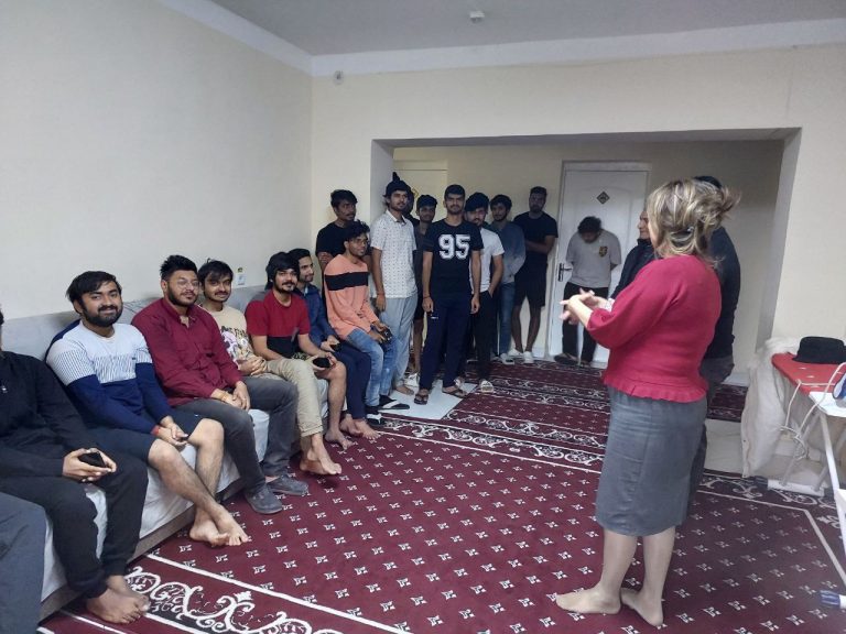 Read more about the article Xorijiy talabalar qishki ta’tilda