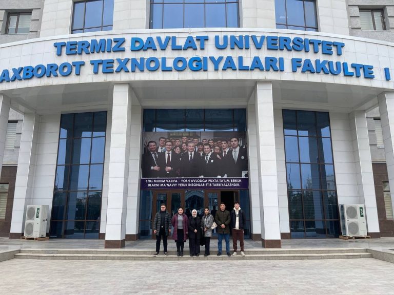 Read more about the article Students of the Termiz branch of the Tashkent Medical Academy passed tests in the field of IT.