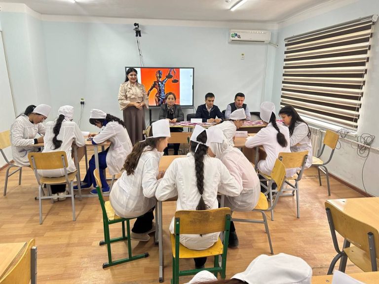 Подробнее о статье «Знаете ли вы закон?» среди студентов Термезского филиала Ташкентской медицинской академии.  была проведена викторина по данной теме.