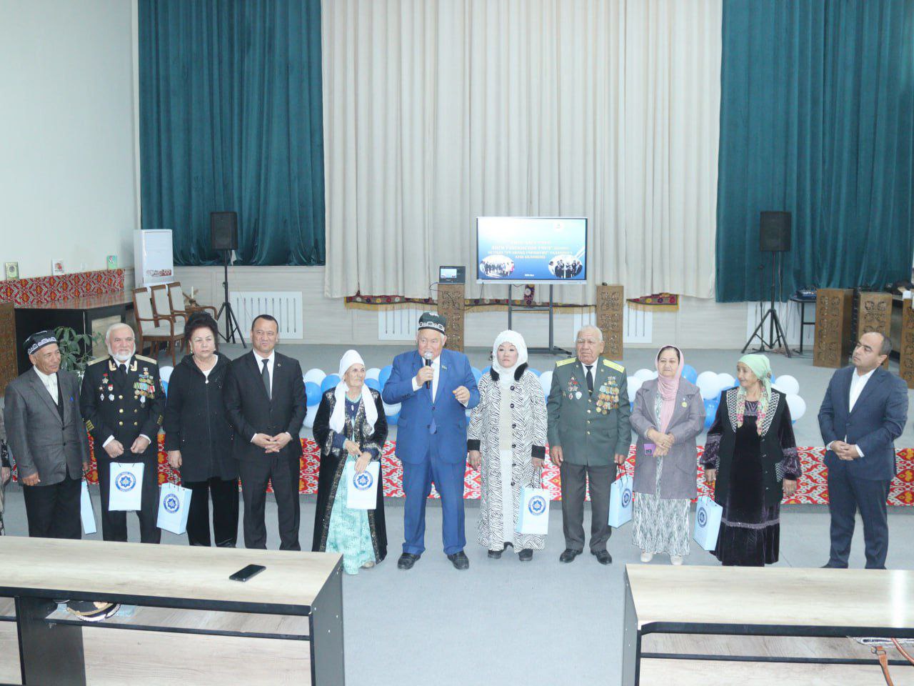 You are currently viewing Three generations meeting