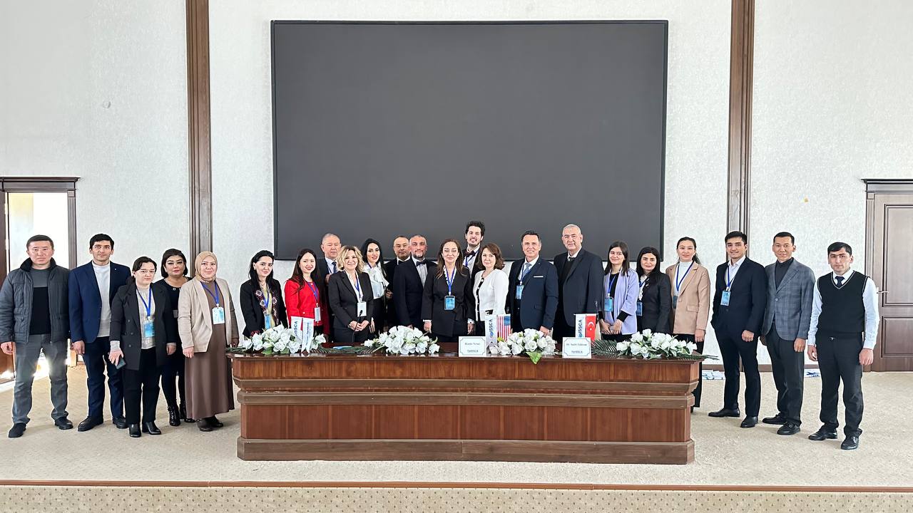 Подробнее о статье Совместно с Министерством здравоохранения и Термезским филиалом Ташкентской медицинской академии проведена 1-я международная научно-практическая гибридная конференция.