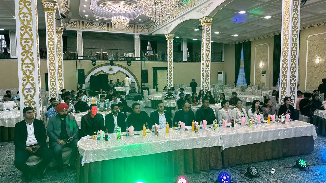 You are currently viewing Rangotsav hind milliy bayrami