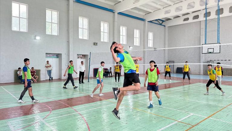 Read more about the article TTATF talabalari o‘rtoqlik uchrashuvida