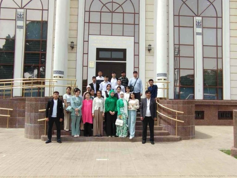 Read more about the article TTATF talabalari kutubxona va muzeyga sayohat qilishdi.