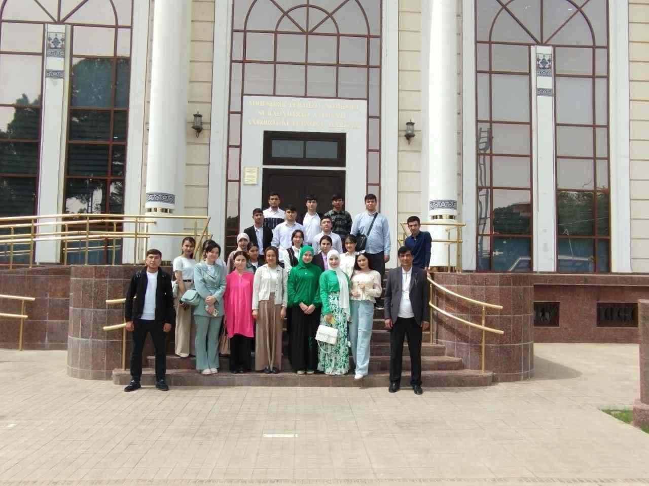 You are currently viewing TTATF talabalari kutubxona va muzeyga sayohat qilishdi.