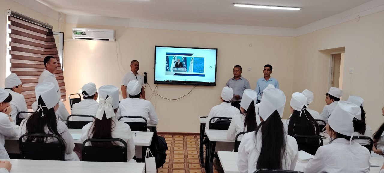 You are currently viewing TTATFda dolzarb mavzularda davra suhbati tashkil etildi.