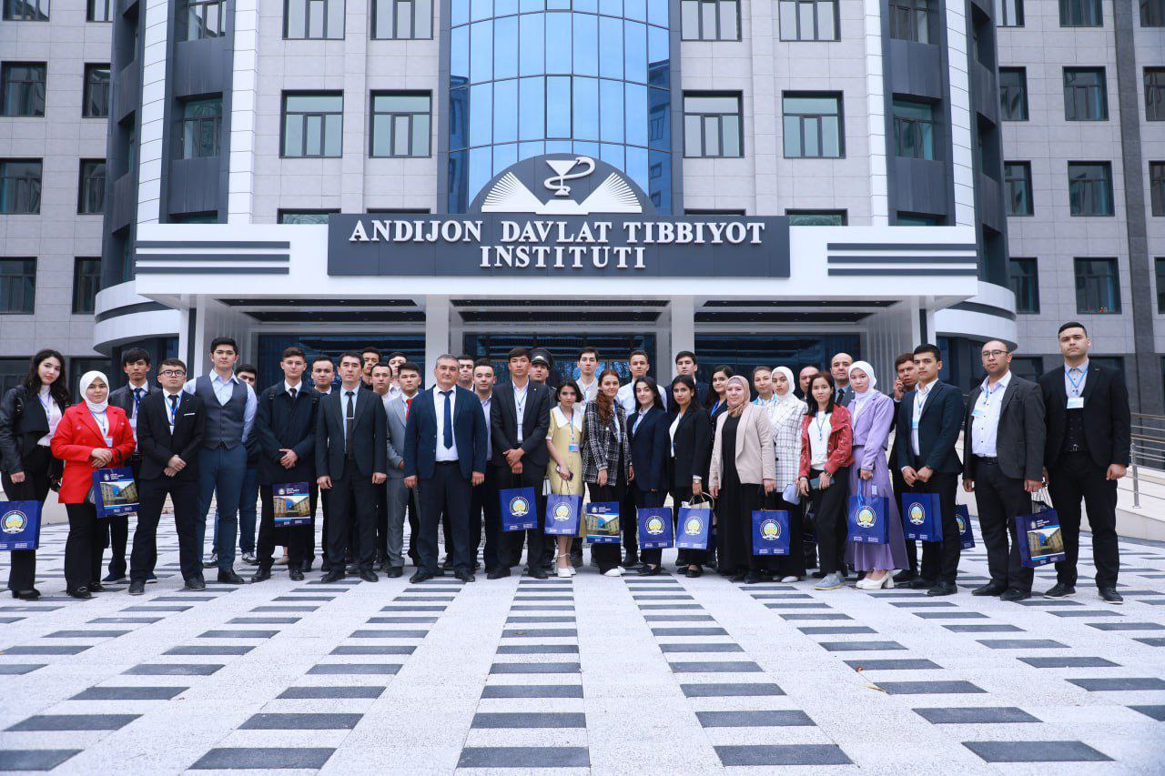 Read more about the article TTATF talabalari respublika yosh olimlar ilmiy – amaliy anjumanida ishtirok etib faxrli o‘rinlarni egallashdi.