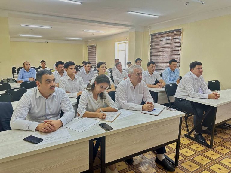 Read more about the article TTA Termiz filiali bitiruvchilari bilan onlayn suhbat o‘tkazildi.