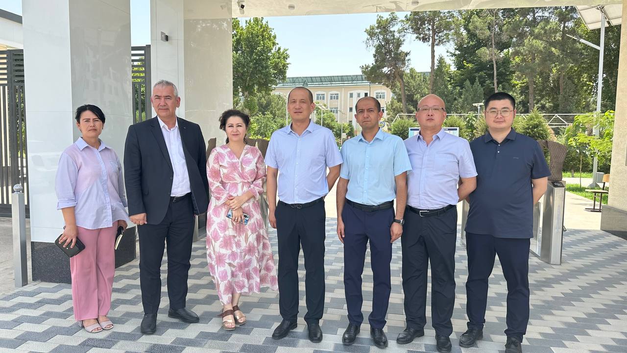 You are currently viewing TTA Termiz filiali hamda Xitoyning  Xinjiang Medical university o‘rtasida hamkorlik aloqalari olib borilmoqda.