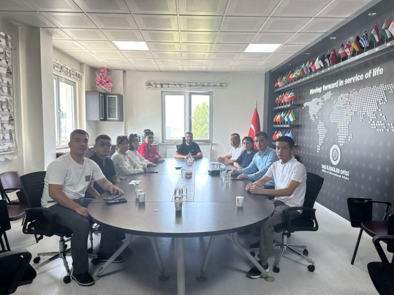 Read more about the article TTA Termiz filiali professor-o‘qituvchilari hamda talaba-yoshlari Turkiyada