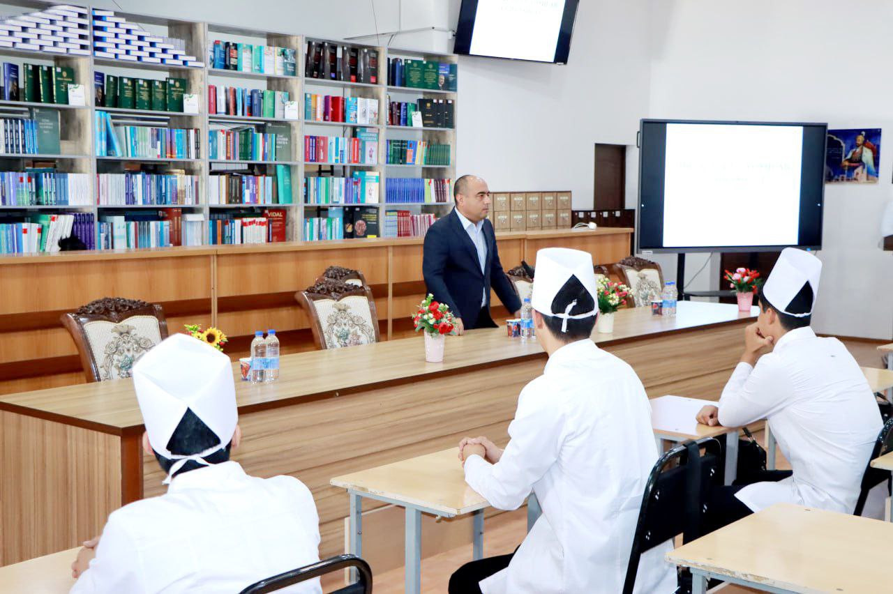 You are currently viewing OAV nigohida, Rektor va yoshlar uchrashuvi