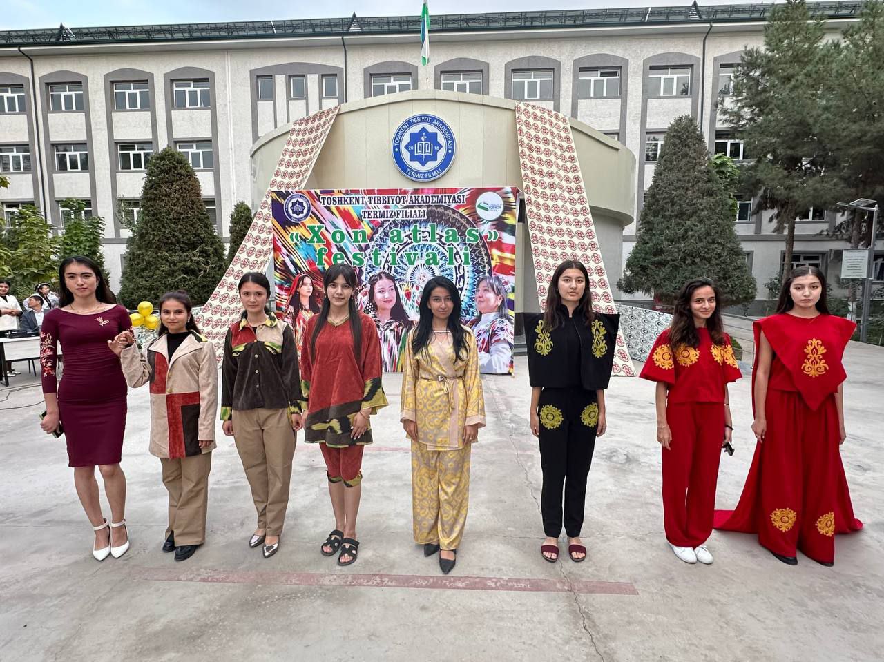 You are currently viewing TTA Termiz filialida “Milliy liboslar namoyishi” o’tkazildi.