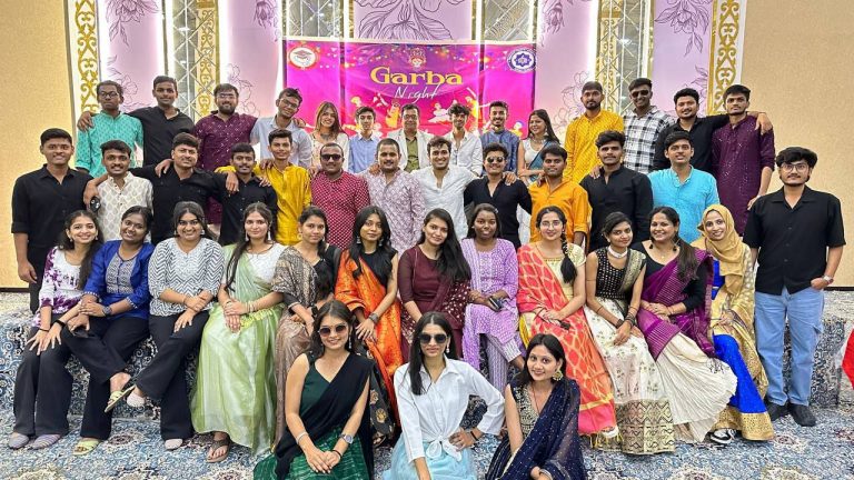 Read more about the article TTA Termiz filialida hind milliy festivali “Garba night” nomli kecha tashkil etildi.