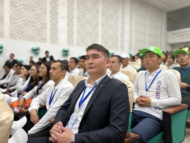 Read more about the article Ayni kunladda Qoraqalpoq davlat universitetida “TechnoWays” texnologik rivojlanish marafoni respublika bosqichi bo‘lib o‘tmoqda.