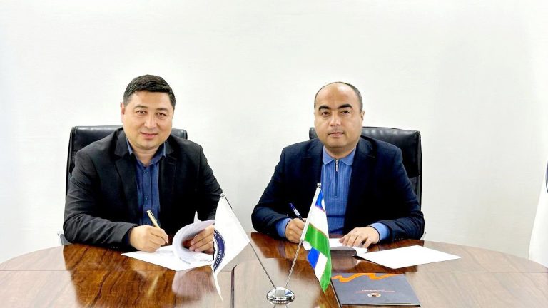 Подробнее о статье Подписан очередной меморандум о сотрудничестве Термезского филиала ТТА.