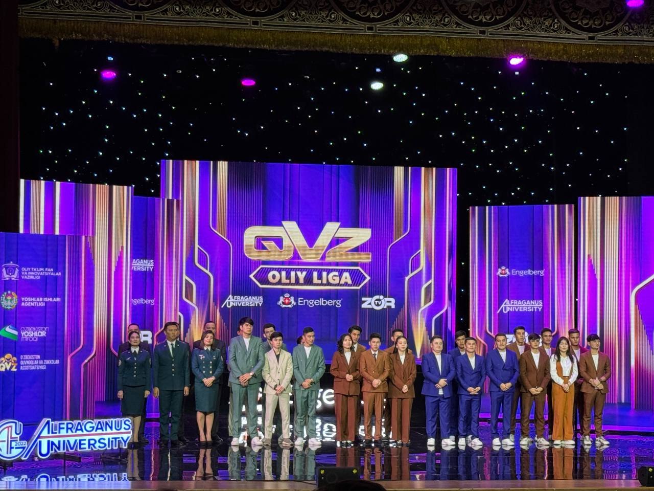 Подробнее о статье Команда «Медстарс» Термезского филиала ТТА на республиканском этапе конкурса черлидеров и смекалок