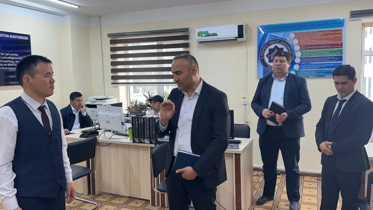 Read more about the article TTA Termiz filialida “REGISTRATOR OFISI” faoliyati o‘rganildi