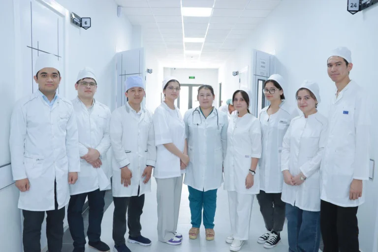 Read more about the article TTA Termiz filiali talabalari klinik bazalardagi amaliy dars jarayonida
