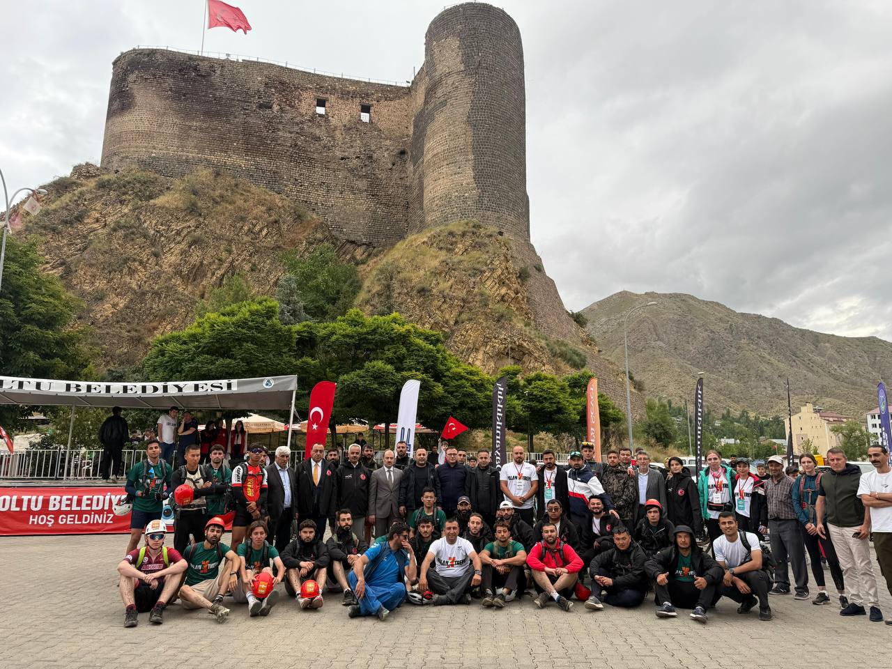 Read more about the article Students are in Turkey!