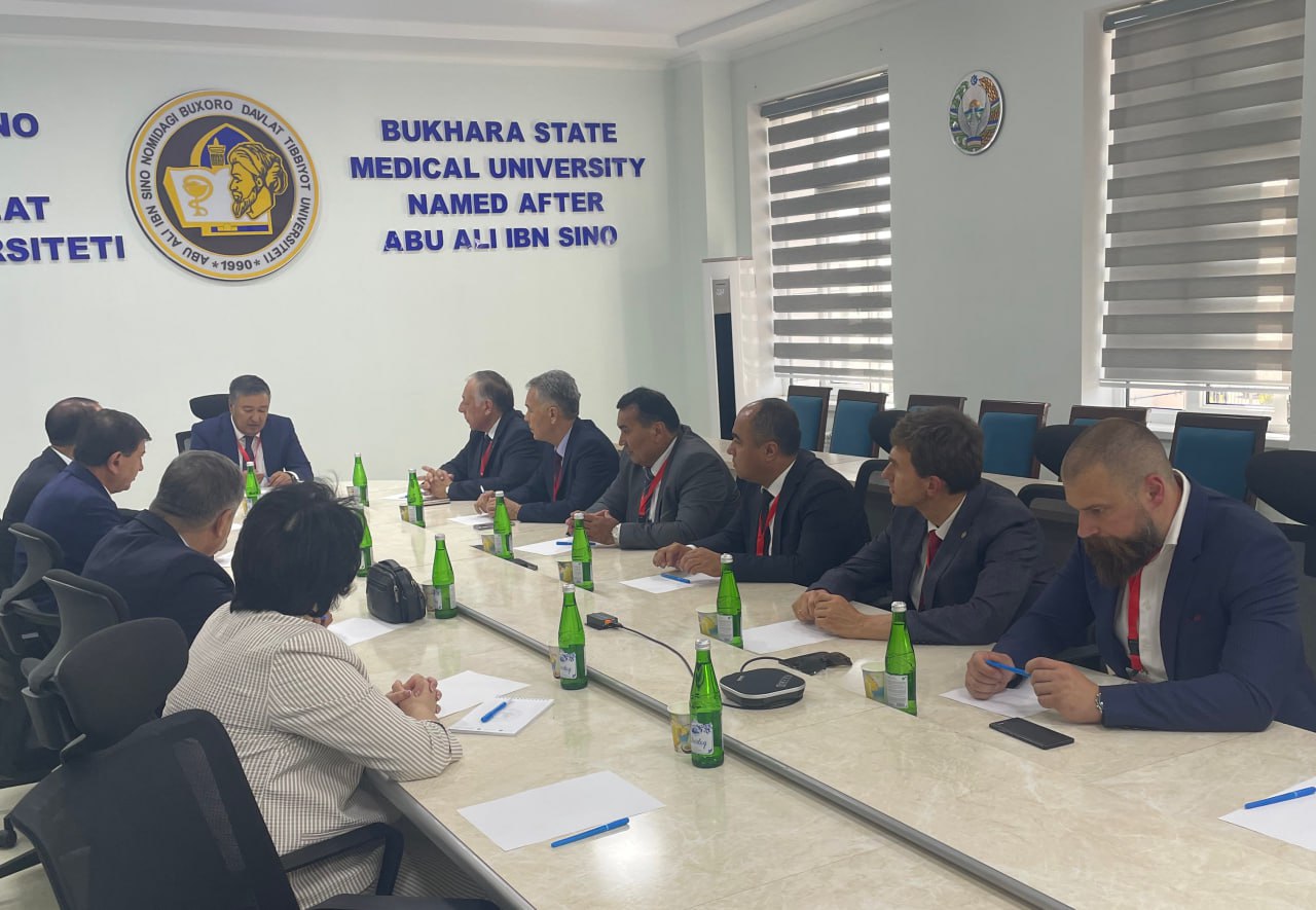 You are currently viewing The director of the Termez branch of Tashkent State Medical University participated in the meeting of rectors of medical and pharmaceutical higher educational institutions.