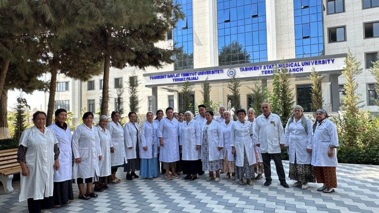 Read more about the article Toshkent davlat tibbiyot universiteti Termiz filialida “Oilaviy shifokorlik”  malakasini  oshirish bo‘yicha gibrid kursi tashkil etildi